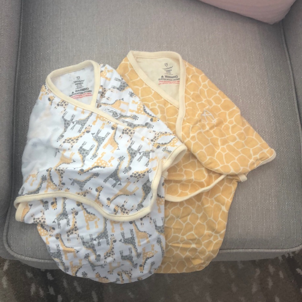 SET 2 SWADDLE ME SM MED